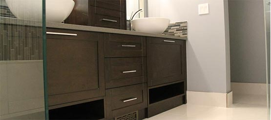 How Custom Cabinets Can Elevate Any Bathroom Makeover
